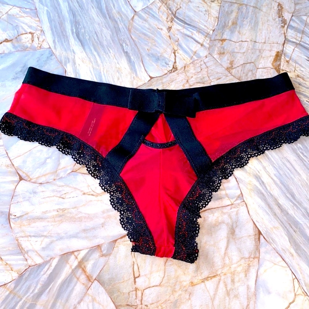 Victoria‎ Secret Very Sexy Lace-up Vintage Cheeky Lace Trim Satin Thong Small